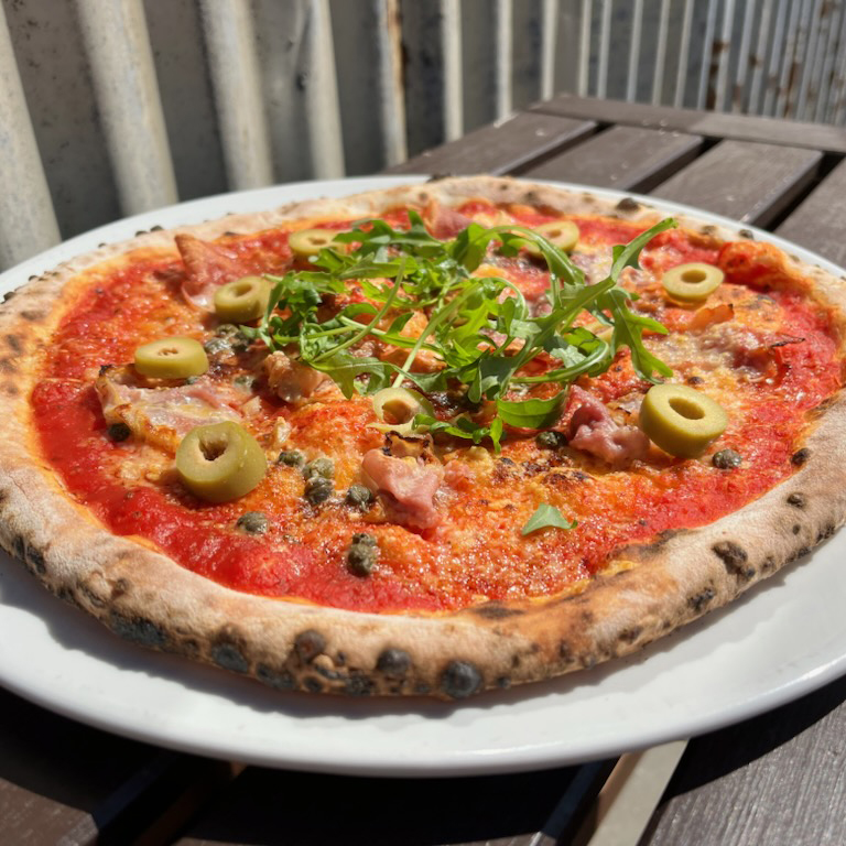 Pizza Crudo